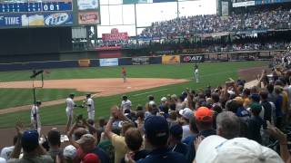 Aoki and Gomez hit back to back HRs for the Milwaukee Brewers [upl. by Kyla704]