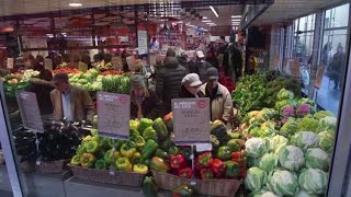 Bene le vendite a novembre boom nei discount alimentari [upl. by Laertnom]