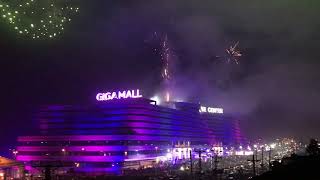 Best New Year Fireworks in Pakistan 2019  GIGA MALL World Trade Center Pakistan [upl. by Em116]