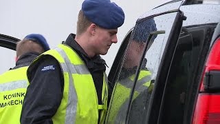 Vaker langzaam over de grens door intensievere controles [upl. by Lombard]