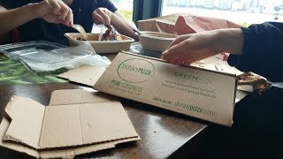 Greenbox Corrugated Pizza Box Shark Tank Demonstration and Review [upl. by Nymzaj]