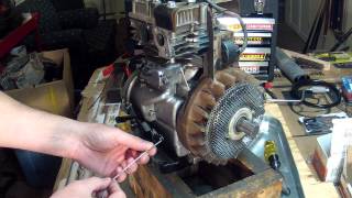 Briggs and Stratton 5HP  Carburetor Linkage Setup  130212 [upl. by Erena]