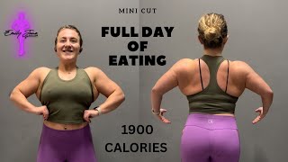 FULL DAY OF EATING  MINI CUT FOR A FEMALE BODYBUILDER [upl. by Staley]