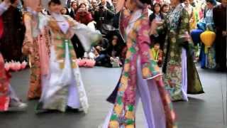 Vietnam traditional dance [upl. by Asaret425]