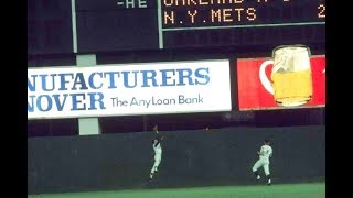 As at Mets 1973 World Series game 3 Hahn robs Rudi [upl. by Madai866]