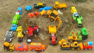 बच्चों aaj mini tractors ko mila AEK bhot बड़ा new tractor aur new jcb  crazy cartoon tv [upl. by Milore500]