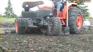 Laser Leveling a Golf Course Tee Box with a Belly Blade from Grouser Products [upl. by Marion]