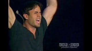 Enrique Iglesias  Si tu te vas LIVE [upl. by Selrahcnhoj45]