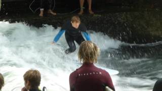 SURF at München Eisbach Englischer Garten [upl. by Golliner]