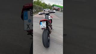 Hypermotard 950 SP Austin Racing RS22 [upl. by Eihcra]