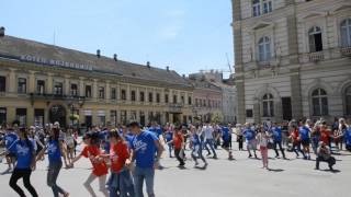 Užičko kolo oko Svetozara Miletića [upl. by Mainis]