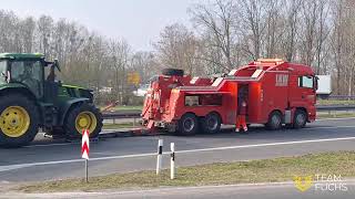 Polizei versucht 1 Traktor abzuschleppen 04032024 [upl. by Isidora]