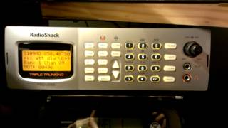 Radio Shack Pro2055 Triple Trunking Scanner [upl. by Nadnarb]