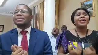 LYDIE NSEYA et le pasteur JEAN CLAUDE moment dadoration [upl. by Sarine875]