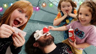 CRAZY CHRiSTMAS CHALLENGES Adley Niko amp Navey play Santa Says Reindeer Dad and Fun Family Games [upl. by Durr]