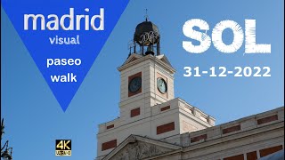 Puerta del SOL 31122022 🎄 Madrid 4k  walk tour [upl. by Borer]