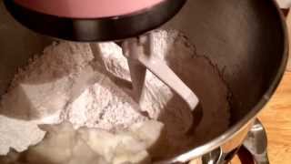 How to make Buttercream Wilton Cake Decorating Basics [upl. by Horace]