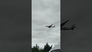 flight is landing Heathrow airport [upl. by Llimaj]