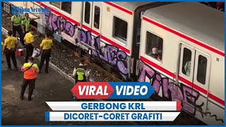 Detikdetik Petugas Bersihkan Gerbong KRL Dicoretcoret Grafiti [upl. by Jodee]