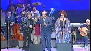 Nino DAngelo con Lucio Dalla e Brunella Selo in Senza giacca e cravatta Live con orchestra [upl. by Paxon484]