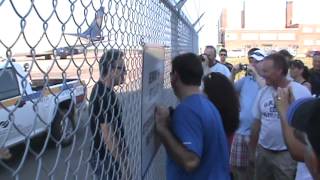 Bruce Springsteen quotTHE BOSSquot arriving Moncton International Airport signs Autographs [upl. by Haines]