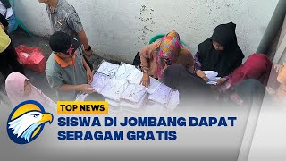 Back to School Siswa di Jombang Antre Seragam Gratis Top News [upl. by Karlyn51]