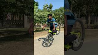 🔥 Stoppie 😈 cycle stunt 🔥shorts viral trending [upl. by Wilser178]