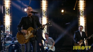 Bryan Adams ft JUNO Awards 2017 Performing Artists quotSummer of 69quot  Live at the 2017 JUNO Awards [upl. by Ace]