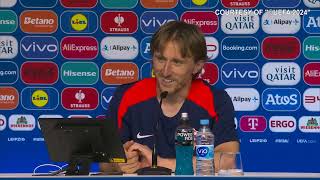 CroaziaItalia 11 Modric si commuove per le bellissime parole di Repice in conferenza stampa [upl. by Matusow]