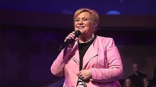 Sandi Patty  His Eye Is On The Sparrow  Live 2018 [upl. by Olpe]