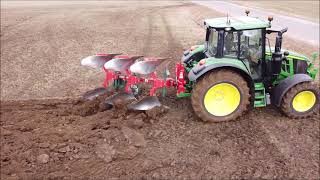 John Deere 6100 M mit Vogel Noot 3 Schar Pflug [upl. by Sou]