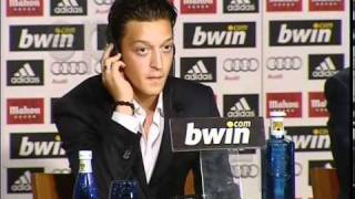 Özil nuevo fichaje del Real Madrid [upl. by Yuu]