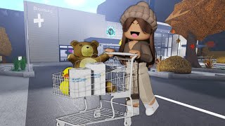 BLACK FRIDAY SHOPPING FIGHTING KARENS  ROBLOX BLOXBURG FAMILY ROLEPLAY  WITH VOICE [upl. by Erodroeht]