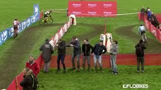 Jaarmartkcross Fans Do The Macarena [upl. by Astor]