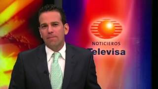 Noticiero chusco de Joaquin Lopez Doriga y Carlos Loret De Mola 2012mp4 [upl. by Nitreb]