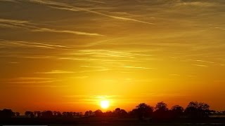 Weerbericht zaterdag Zacht en zonnig [upl. by Ajaj548]