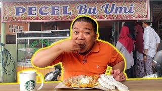 10 RIBU DAPAT NASI PECEL NIKMAT  PECEL BU UMI KEPUTIH [upl. by Ekrub]