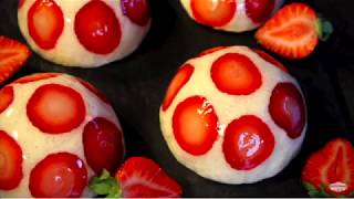 Recette du Fraisier revisité  Les Dômes à la Fraise [upl. by Ahtan179]