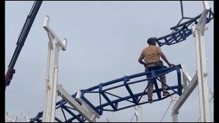 VIDÉO Les forains installent la fête au parc des expositions de Blois [upl. by Florian]