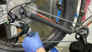 Setting your bike chain up to run Squirt wax chain lube [upl. by Rehpoitsirhc392]