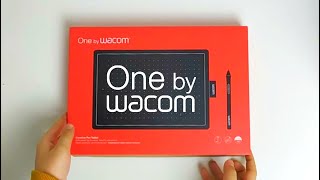 Tavoletta Grafica ONE BY WACOM  Unboxing  Test [upl. by Yirinec]