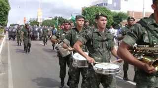 1ª CIA DE INFANTARIA  DESFILE CÍVICO 7 DE SETEMBRO 2013 [upl. by Enehs]