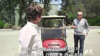 한글 Freddie Highmore visits Psycho house 프레디 하이모어 베이츠 모텔 코믹콘 [upl. by My]