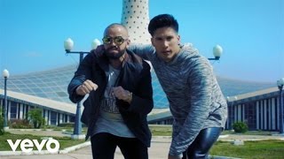 Chino y Nacho  Andas En Mi Cabeza ft Daddy Yankee Video Oficial [upl. by Nhguavad]