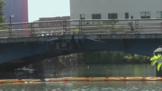 Gowanus Canal in Brooklyn reopens for public canoeing [upl. by Ahgiel]