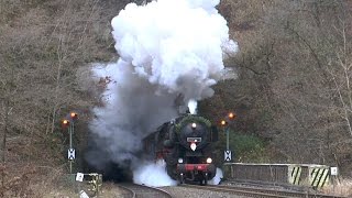 Volldampf im Hellertal  52 8134 mit Nikolaussonderzügen unterwegs  30112014 [upl. by Enyledam]