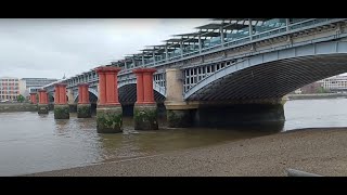 From Blackfriars Station to the Tate Modern Gallery in London [upl. by Hathaway861]