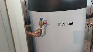 Vailant heat pump instalation for Heat Geek [upl. by Yraek]