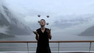 How to Juggle 4 Balls [upl. by Saretta670]