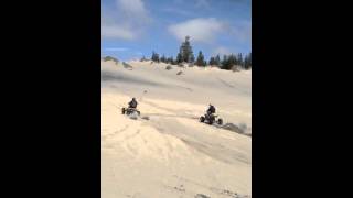 Suzuki lt 500 quadzilla vs banshee Oregon dunes near boxcar hill [upl. by Orabelle]